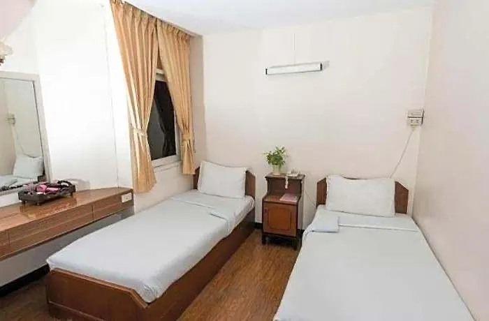 Muang Phol 3* バンコク都